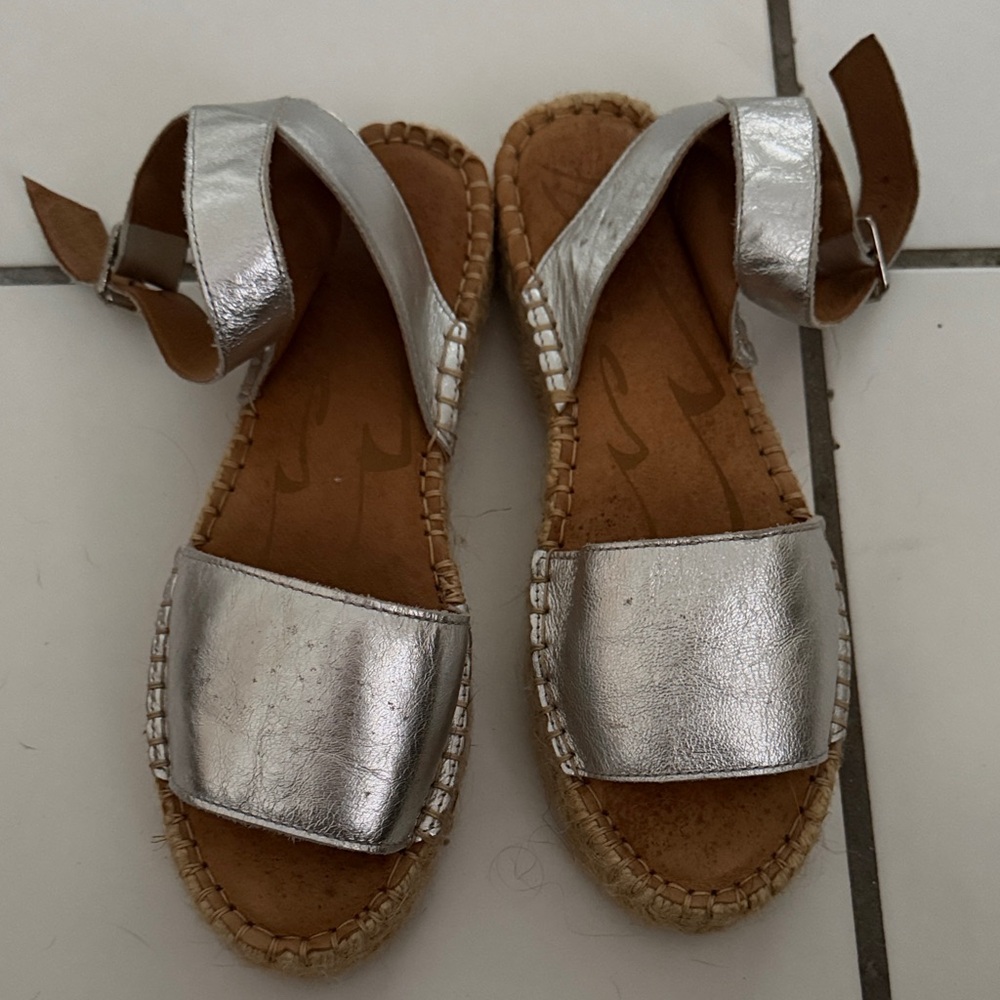 Elegant Silver Espadrille Sandals